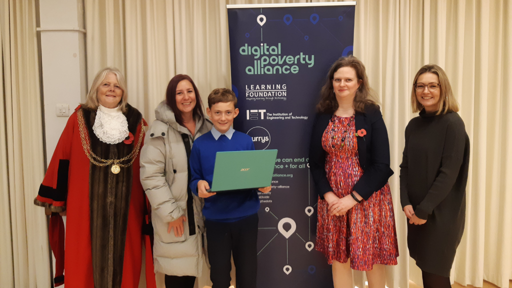 Elizabeth Anderson, Catrin Hale, and on the left Clare Howard and son Avery, and Mayor of Great Yarmouth, Penny Carpenter.